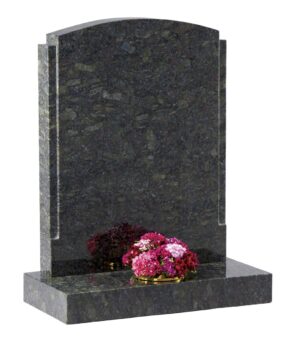 wg12 heart of remembrance memorial