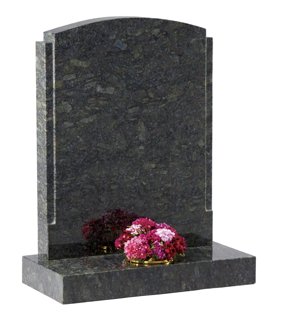 wg12 heart of remembrance memorial